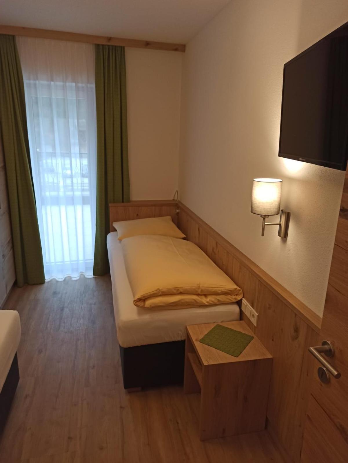Hotel Andrea 3 겔로스 외부 사진